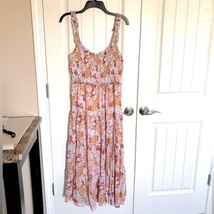 ASTR The Label Floral Tiered Midi Dress Size Medium New